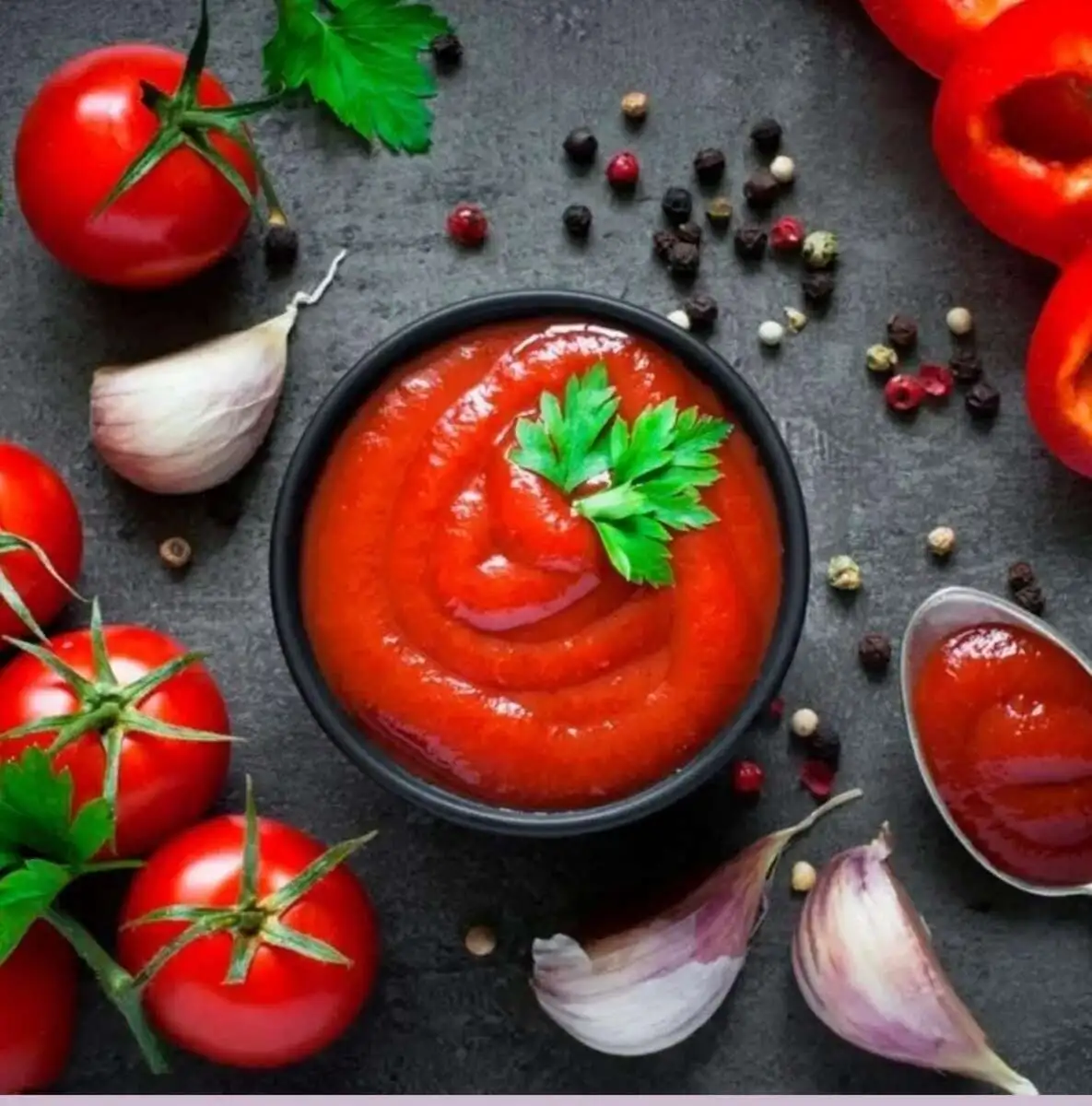 Соус красный с зеленью