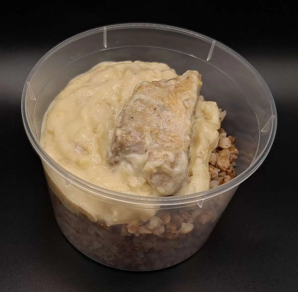 Свинина в сметанно-горчичном соусе