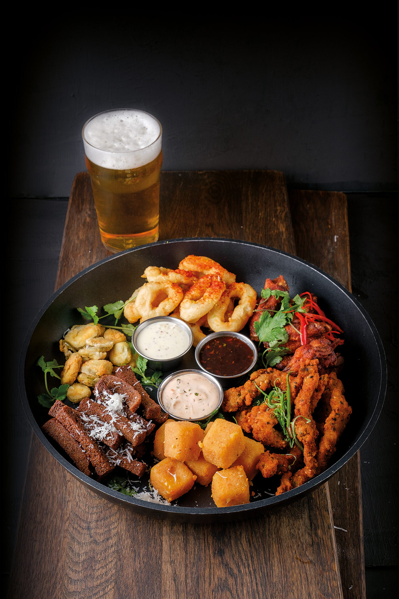 На компанию