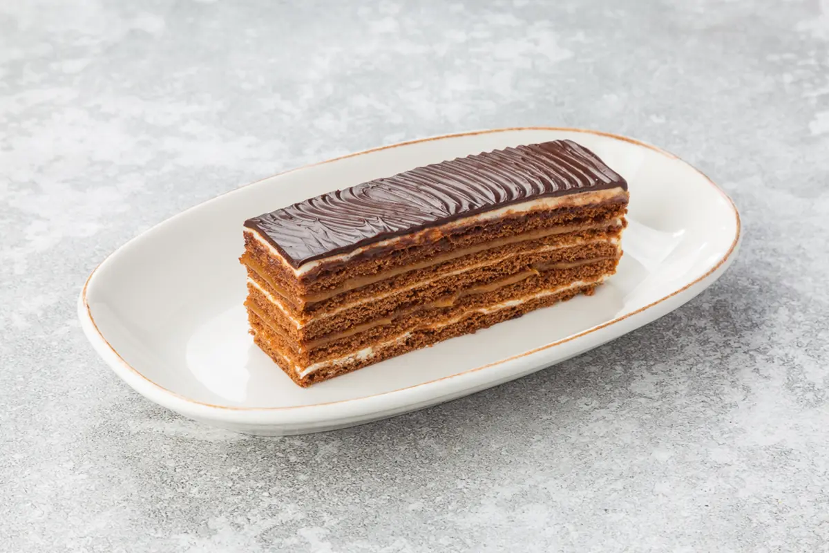 Шоколадный медовик