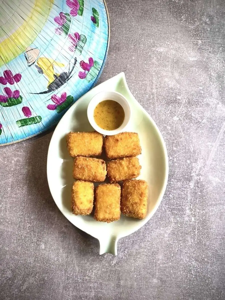 Хрустящий тофу с азиатским соусом