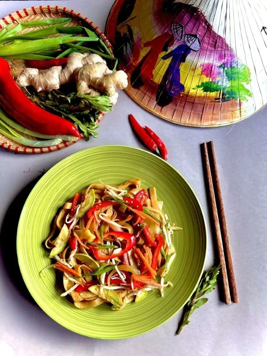 Лапша с овощами