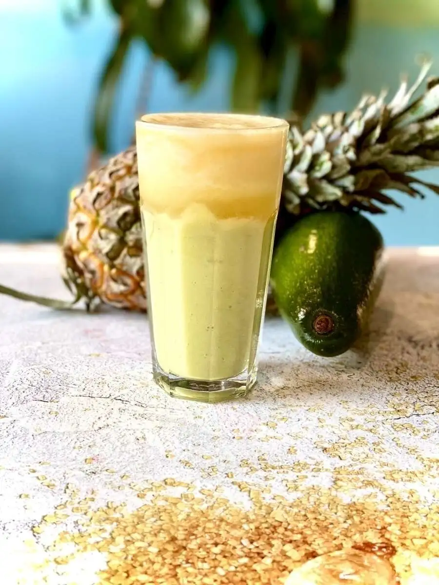 Смузи Авокадо с ананасом 