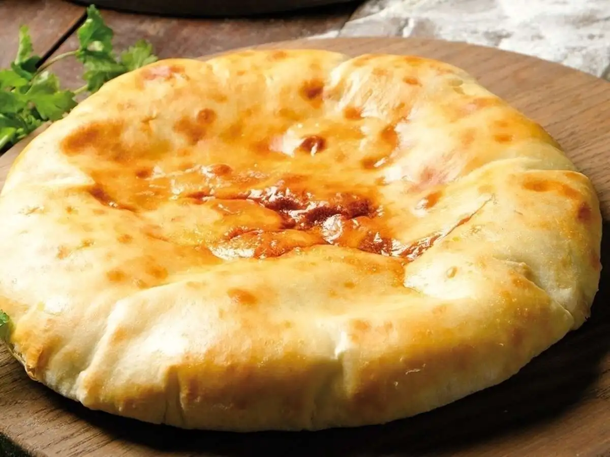 Хачапури по-мегрельски