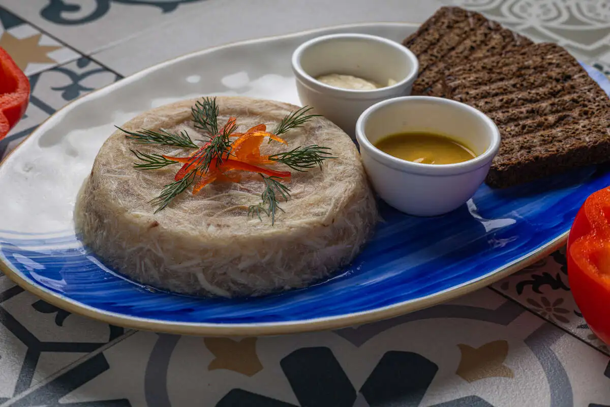 Холодец из петуха