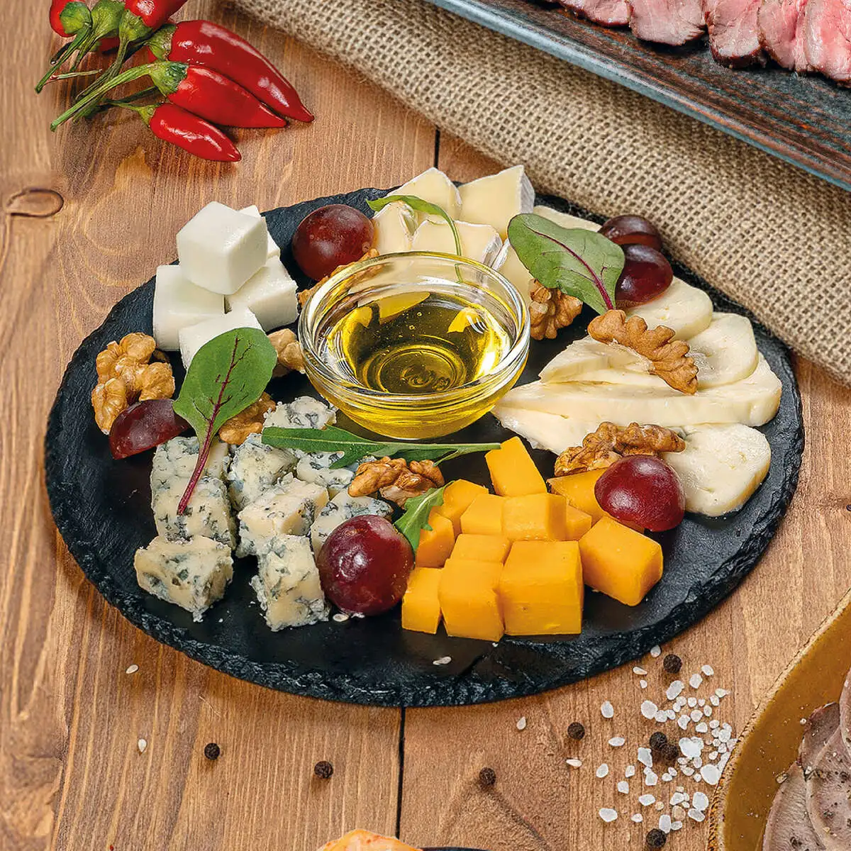 Сырная тарелка