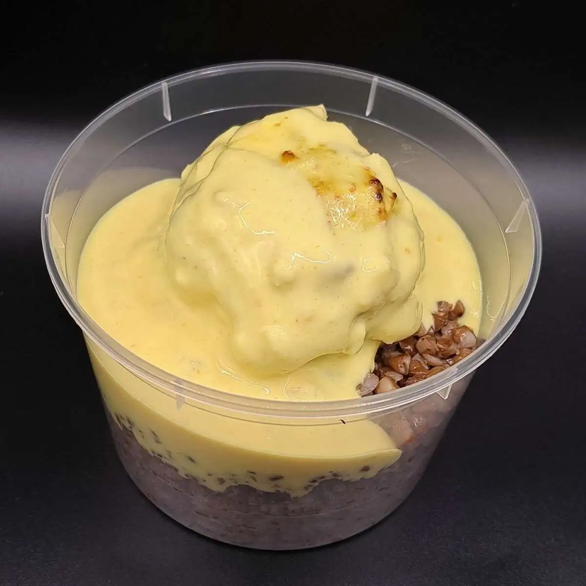 Тефтеля из минтая в сырном соусе