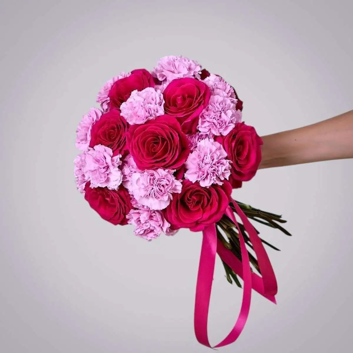 slide-https://cdn.smt.bz/uploads/media/photo/7016452/buket-_kraski-lyubvi_-.webp