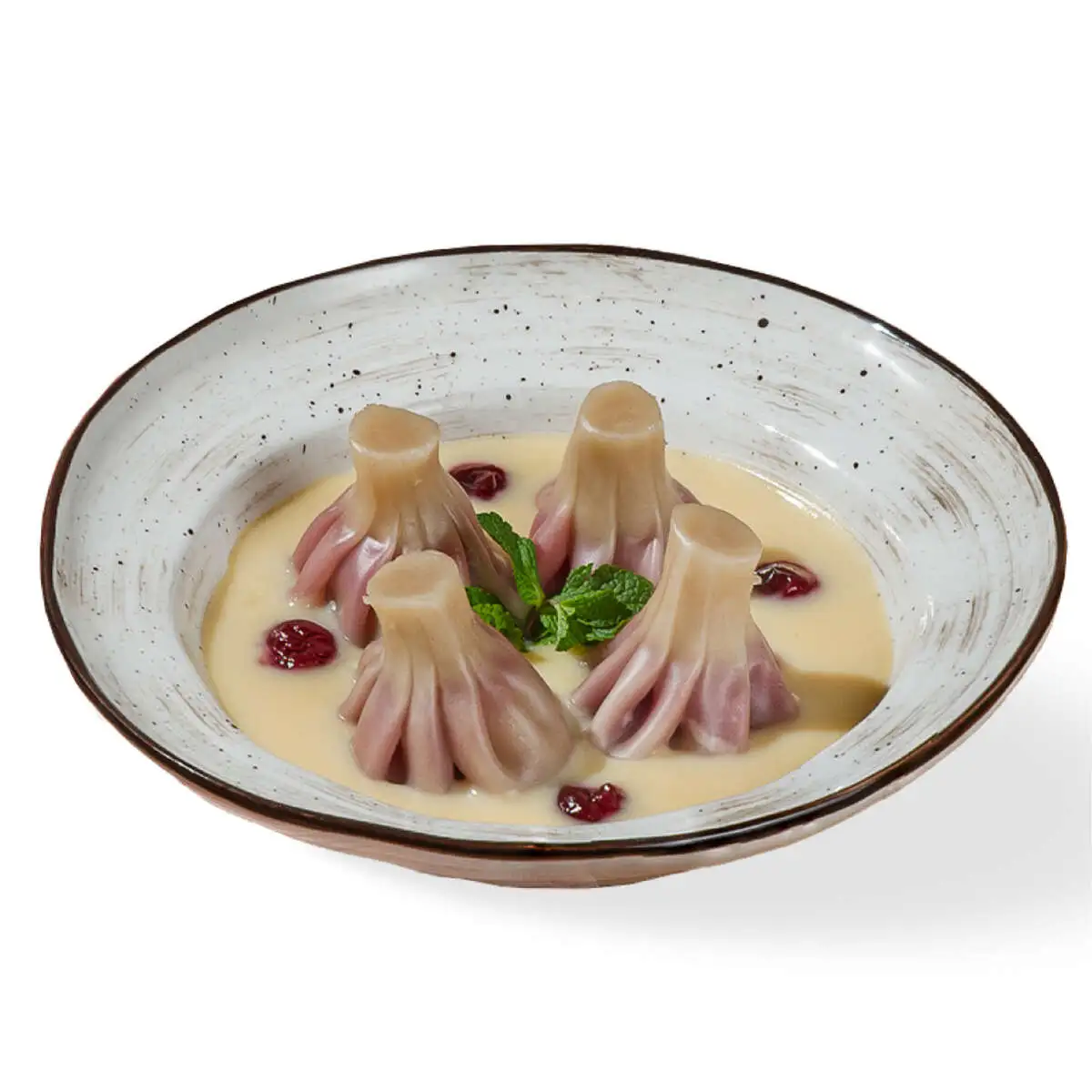 Сладкие хинкали с вишней 