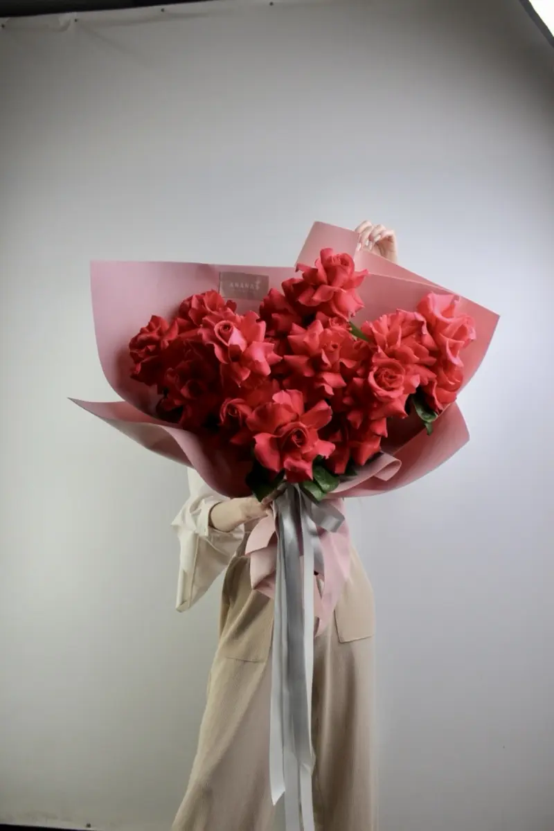 Букет из ярко-розовых Pink Floyd