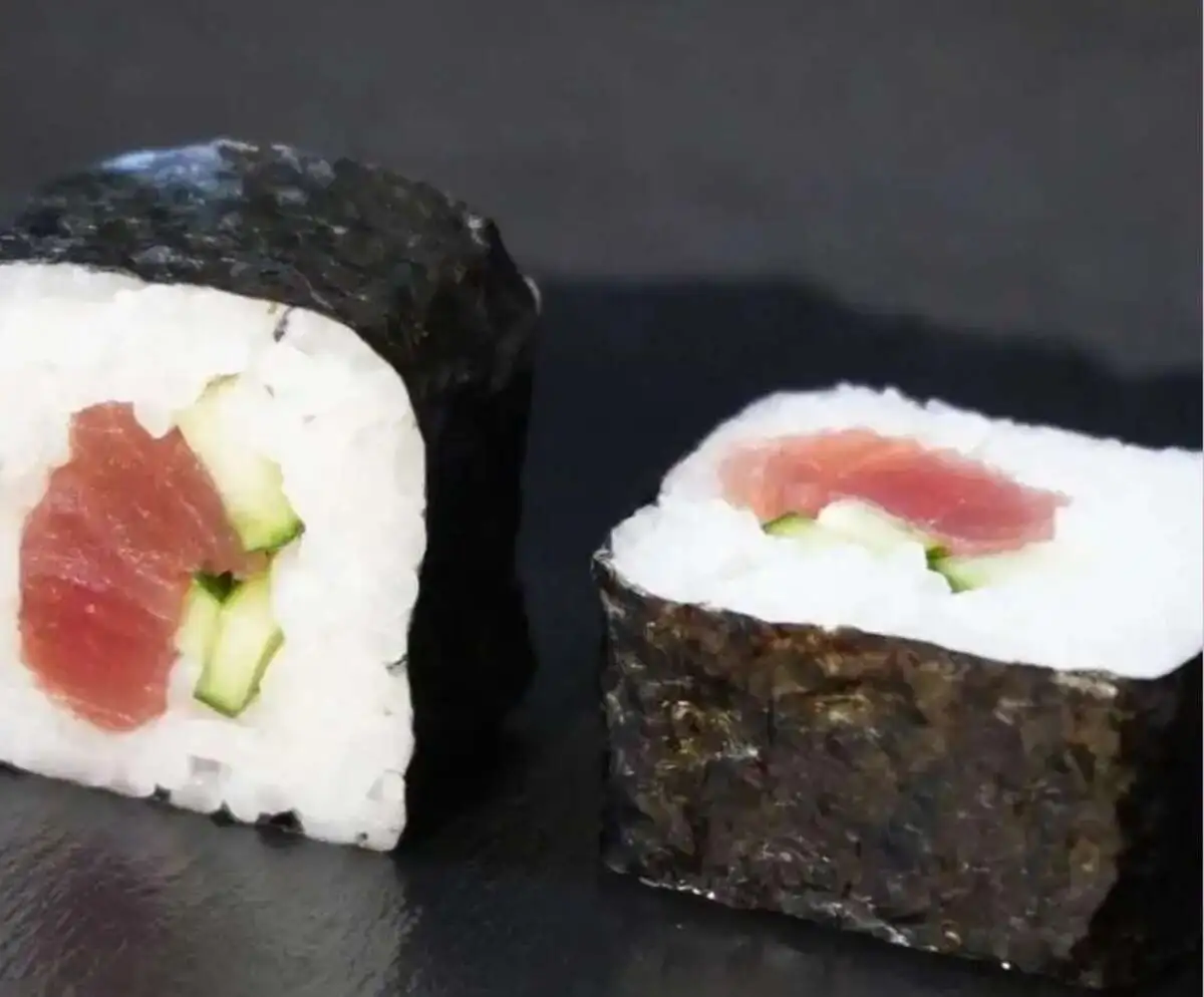 С тунцом и огурцом