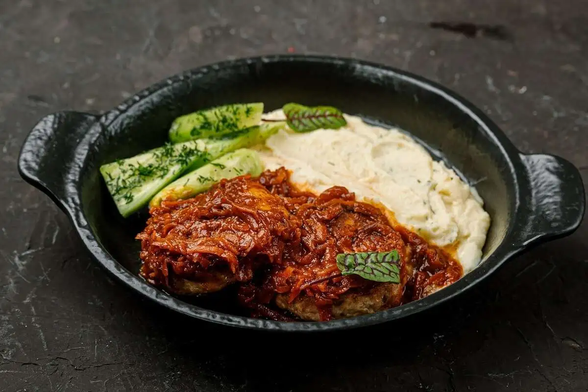 Котлеты из сазана и форели