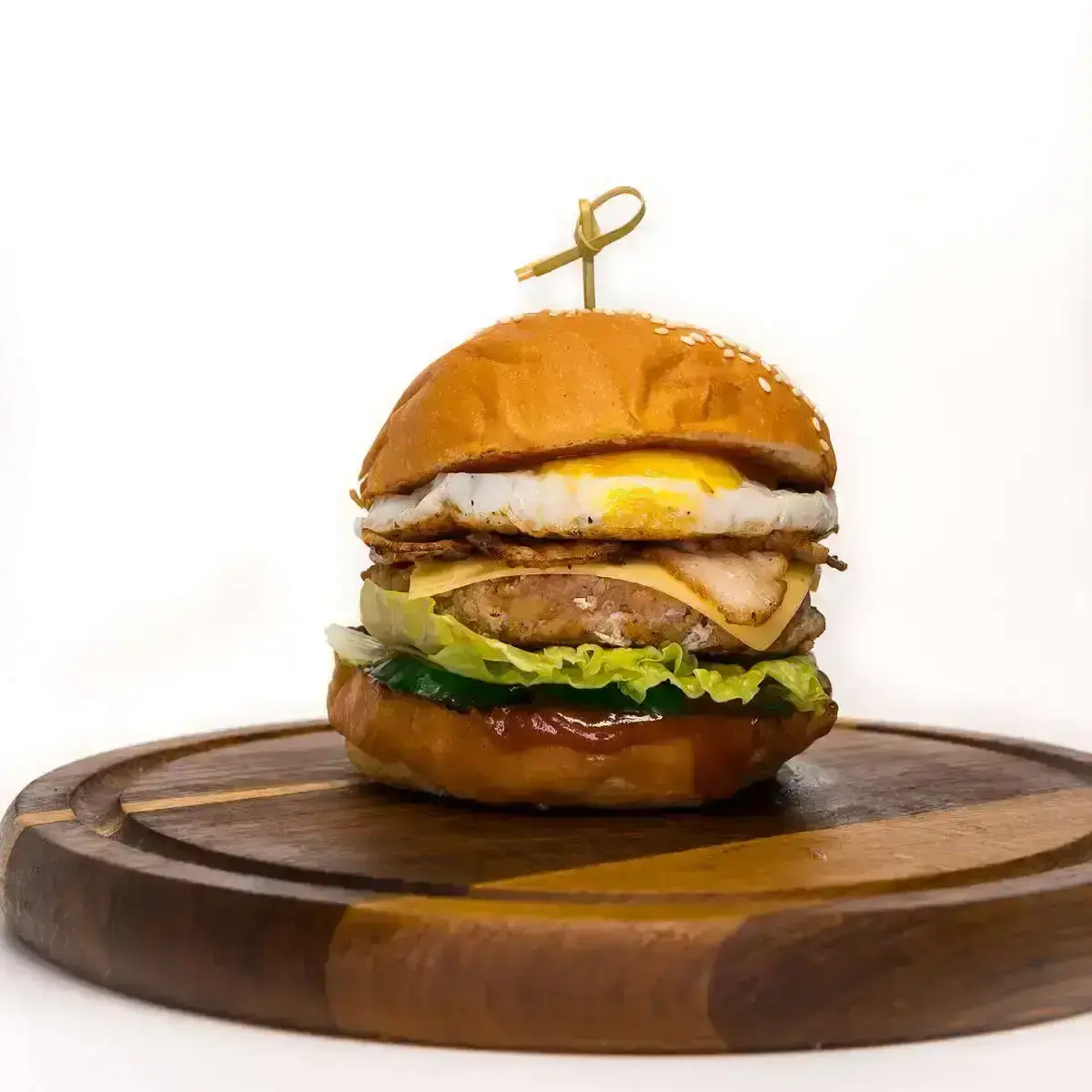 Бургер Чикен с яйцом и беконом