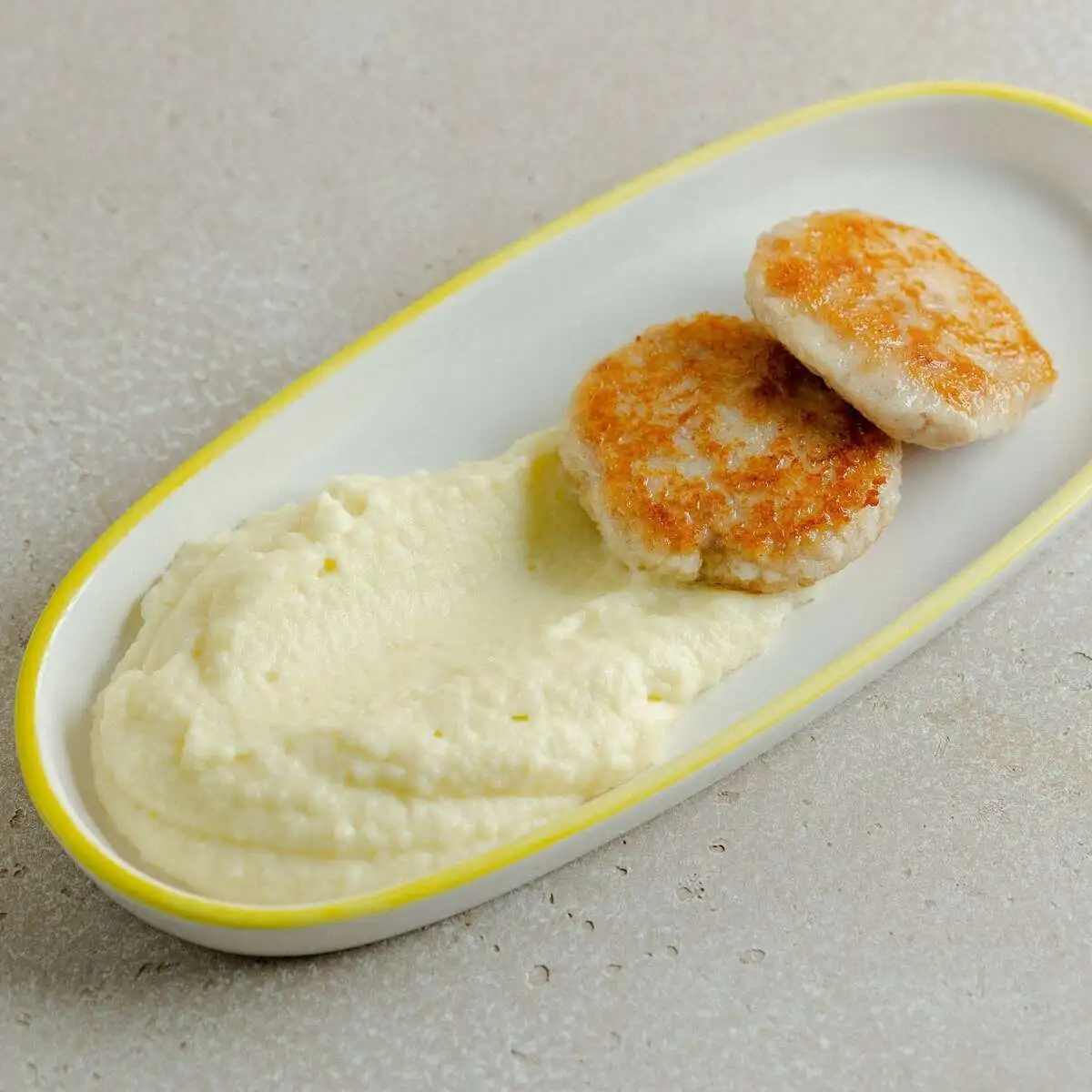 Куриные котлетки с пюре