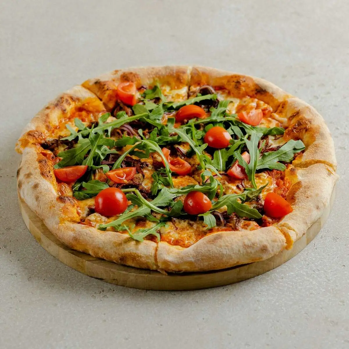 Пицца с  рваной говядиной кимчи