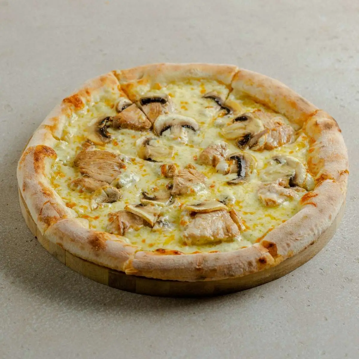 Пицца куриная