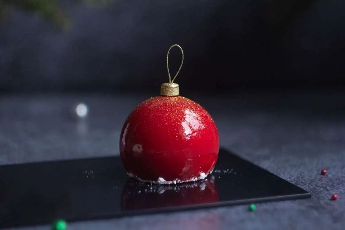 Пирожное "Игрушка елочная"