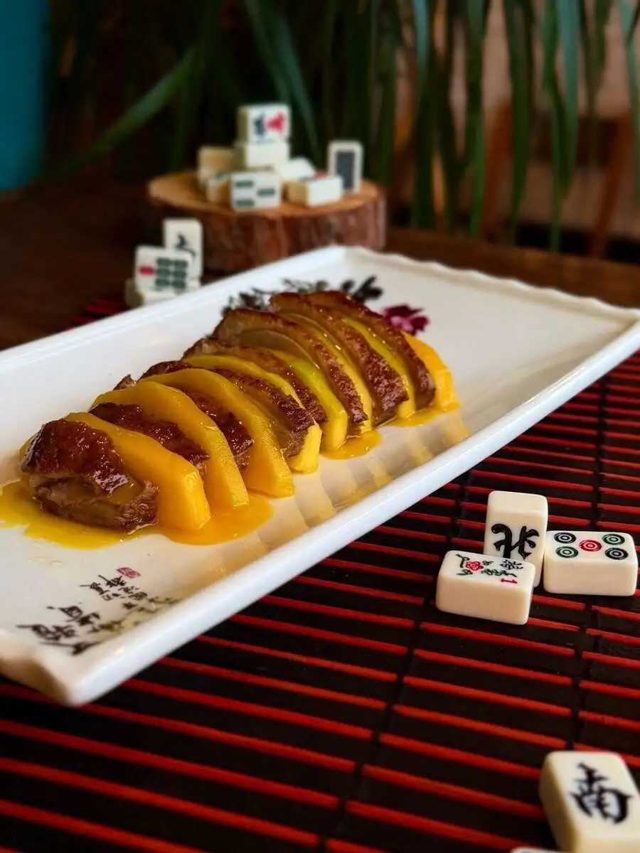 Утиная грудка с манго