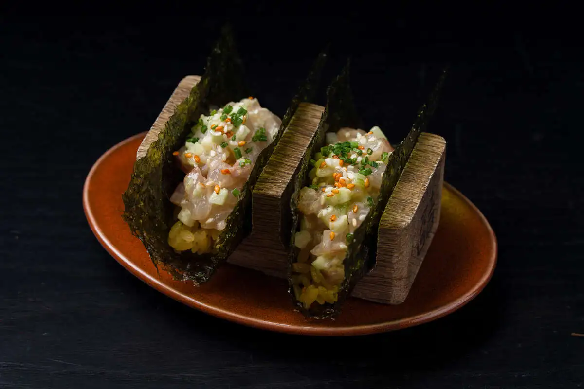 Хэндроллы Сибас, огурец