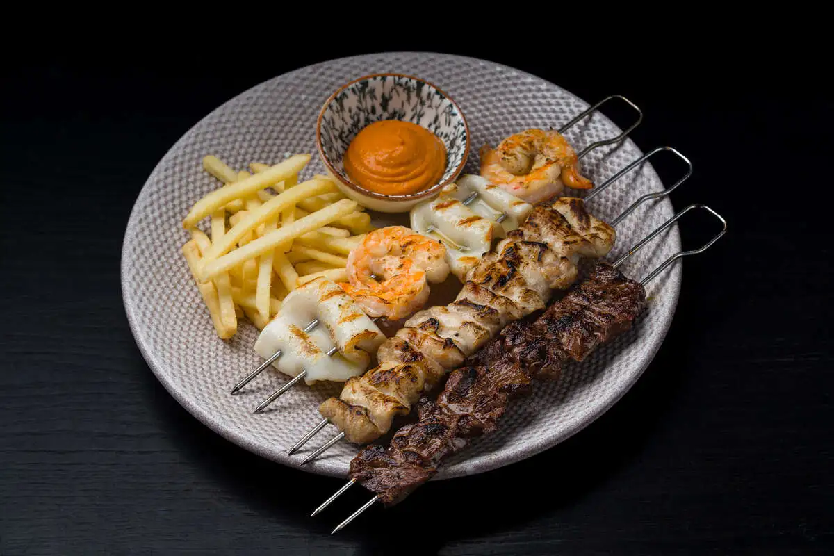 Ассорти шашлычков на компанию