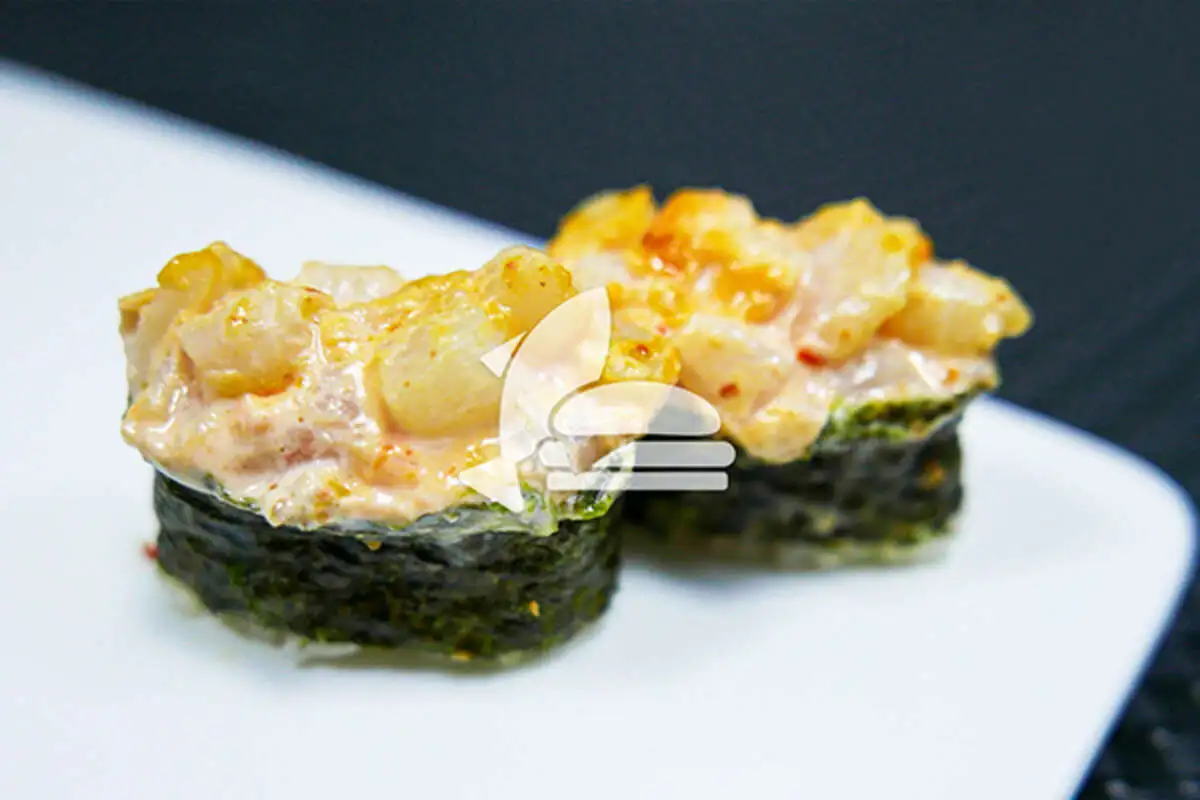   Суши Гребешок Острый Запеченный