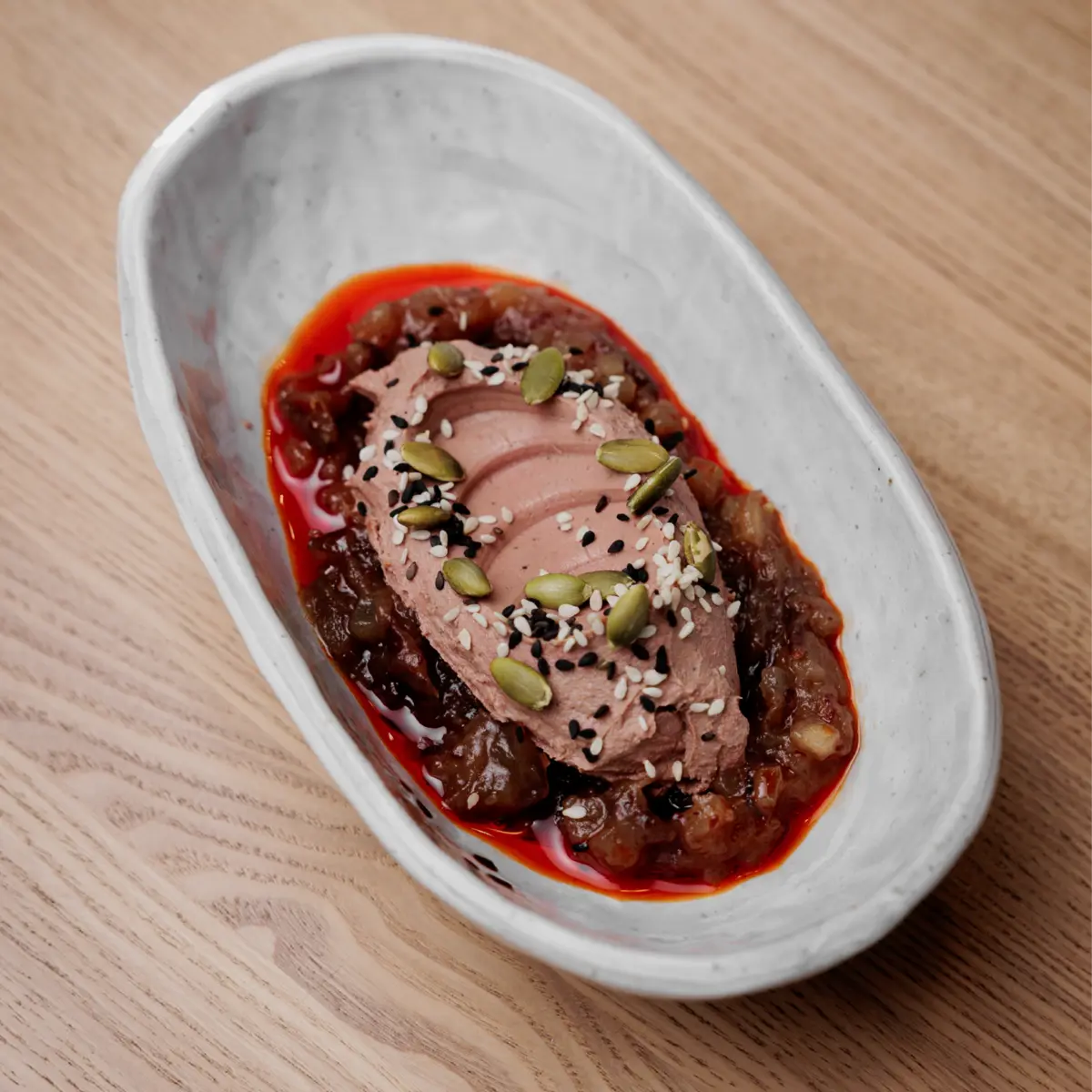 Паштет из печени цыпленка с финиковым чатни