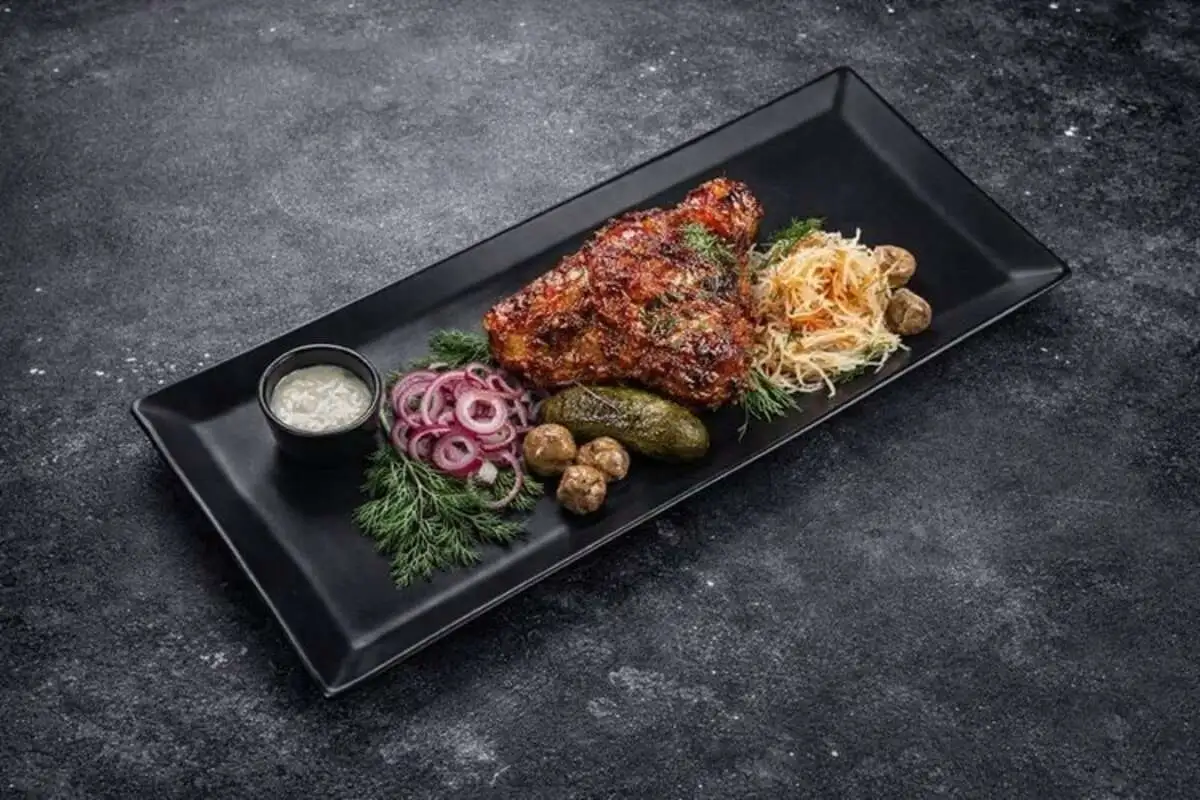 Швабская свиная рулька