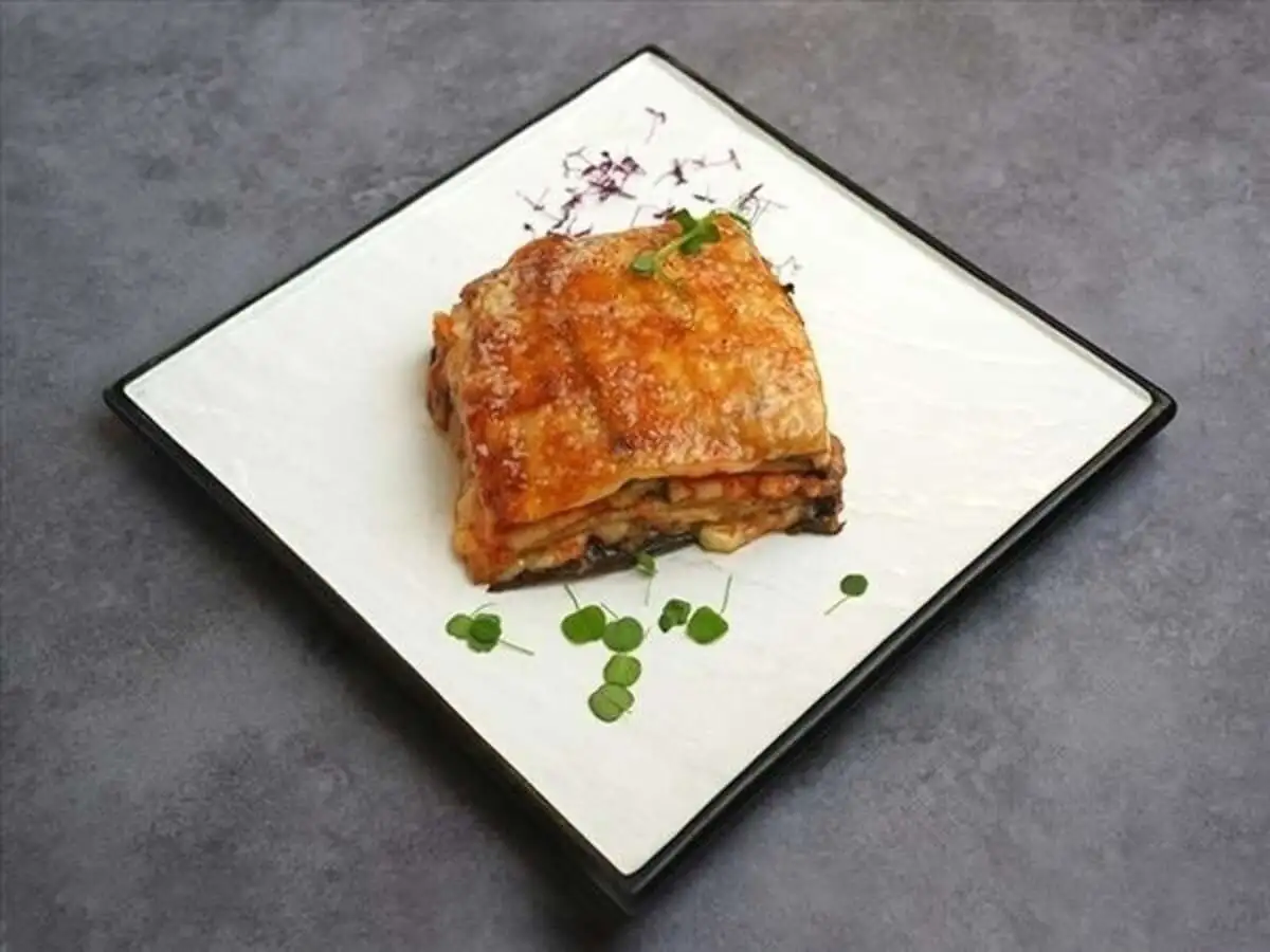 Лазанья Болоньезе