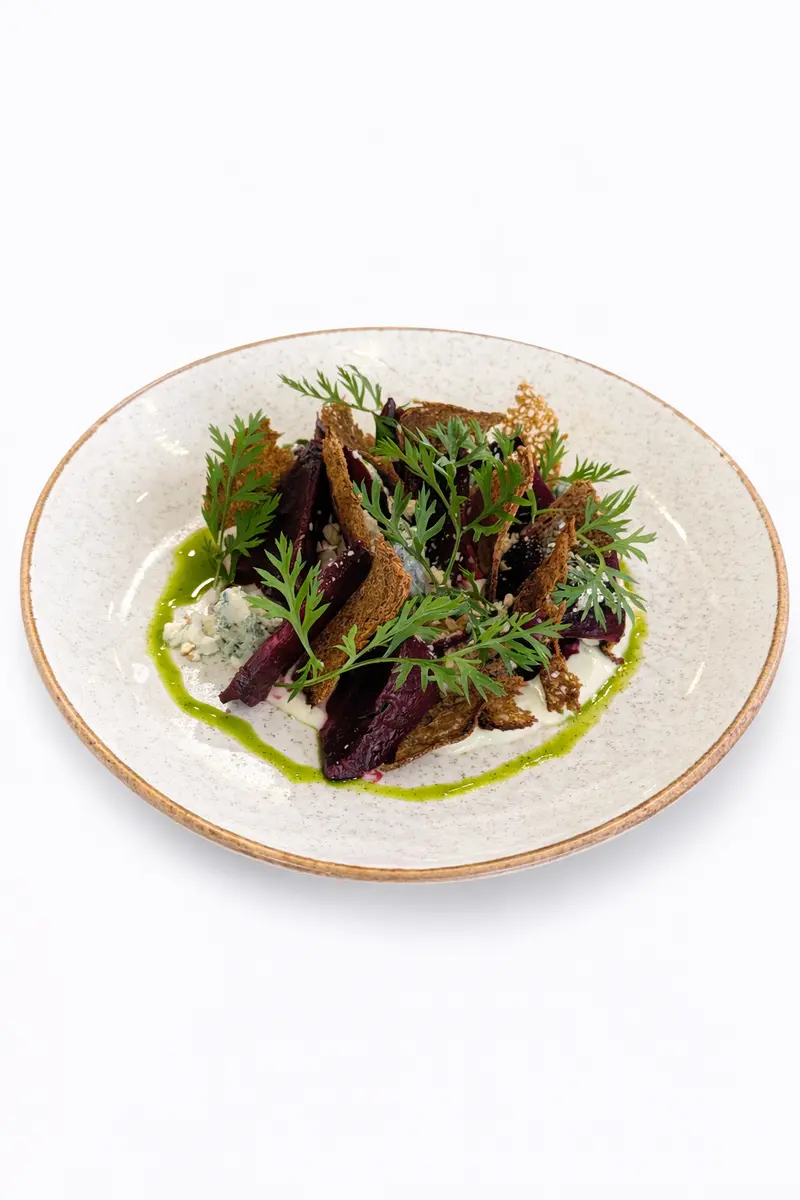 Печеная свекла с сыром дорблю