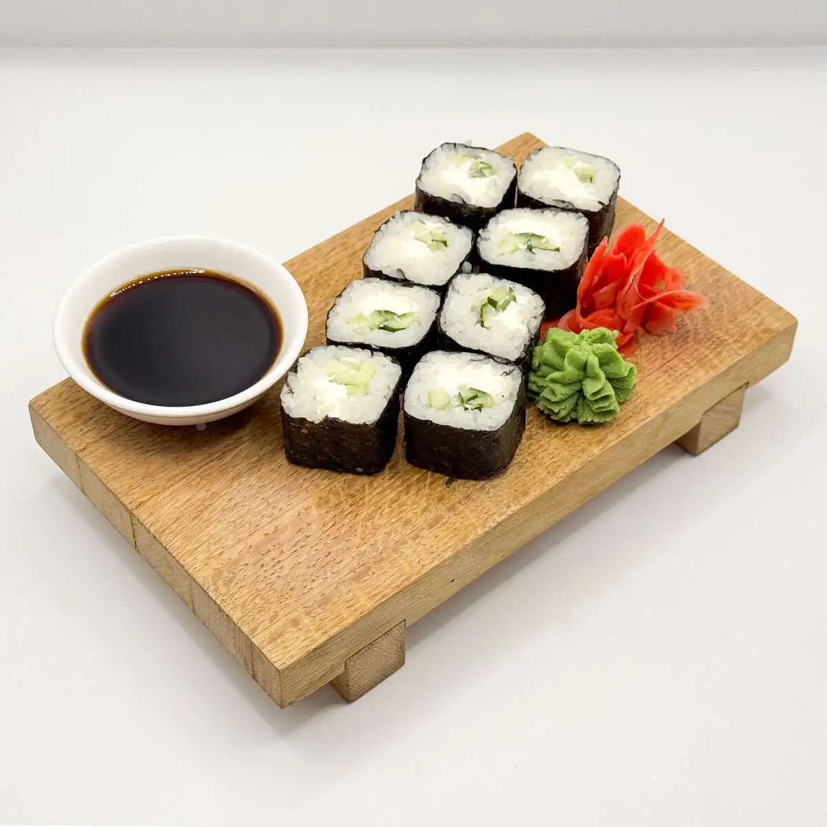 Ролл с огурцом 