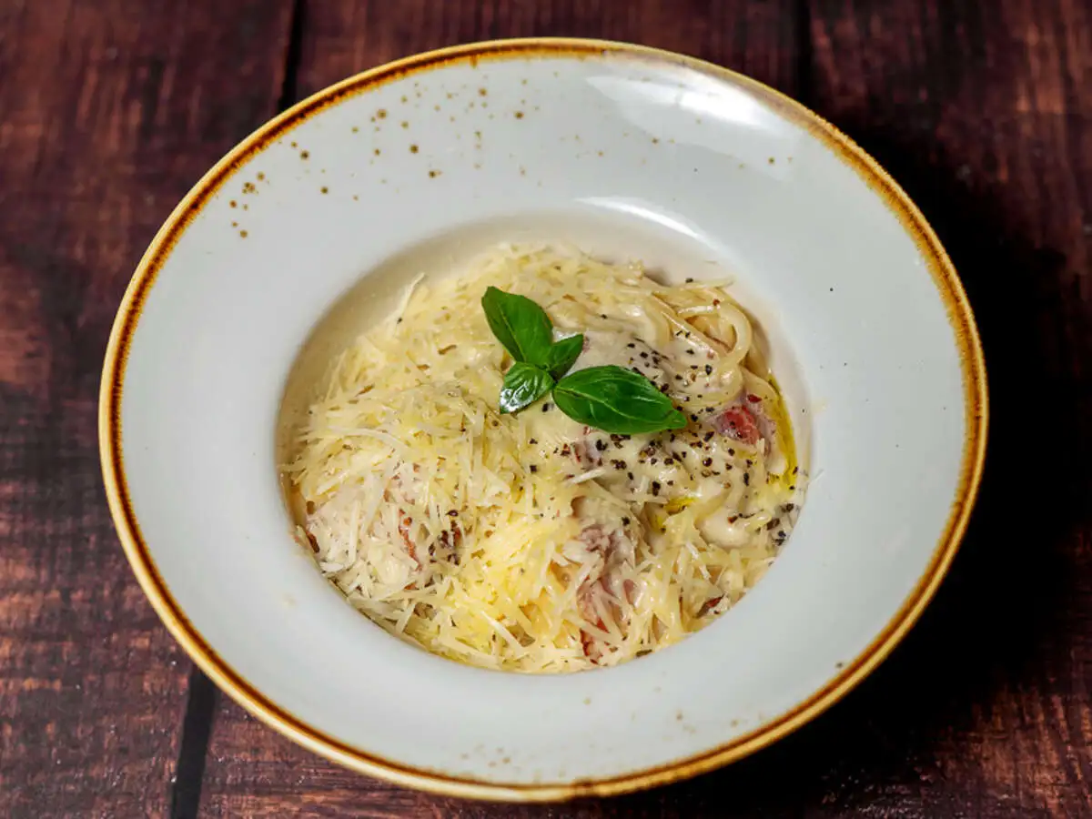 Спагетти карбонара 