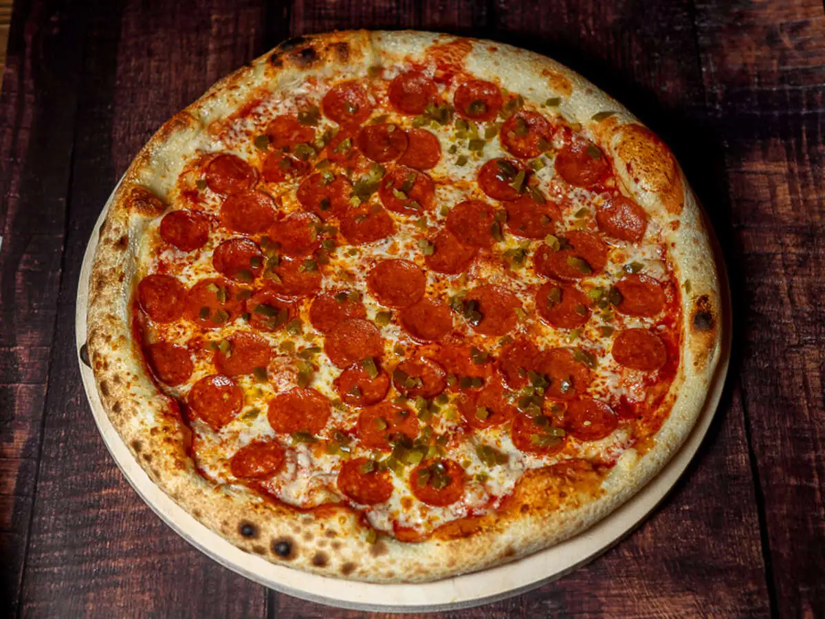 Пицца пепперони с чоризо 30 см