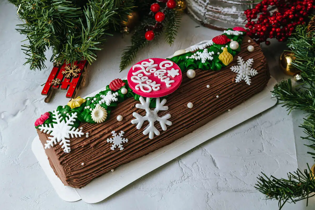 Шоколадный рулет «Сказка»