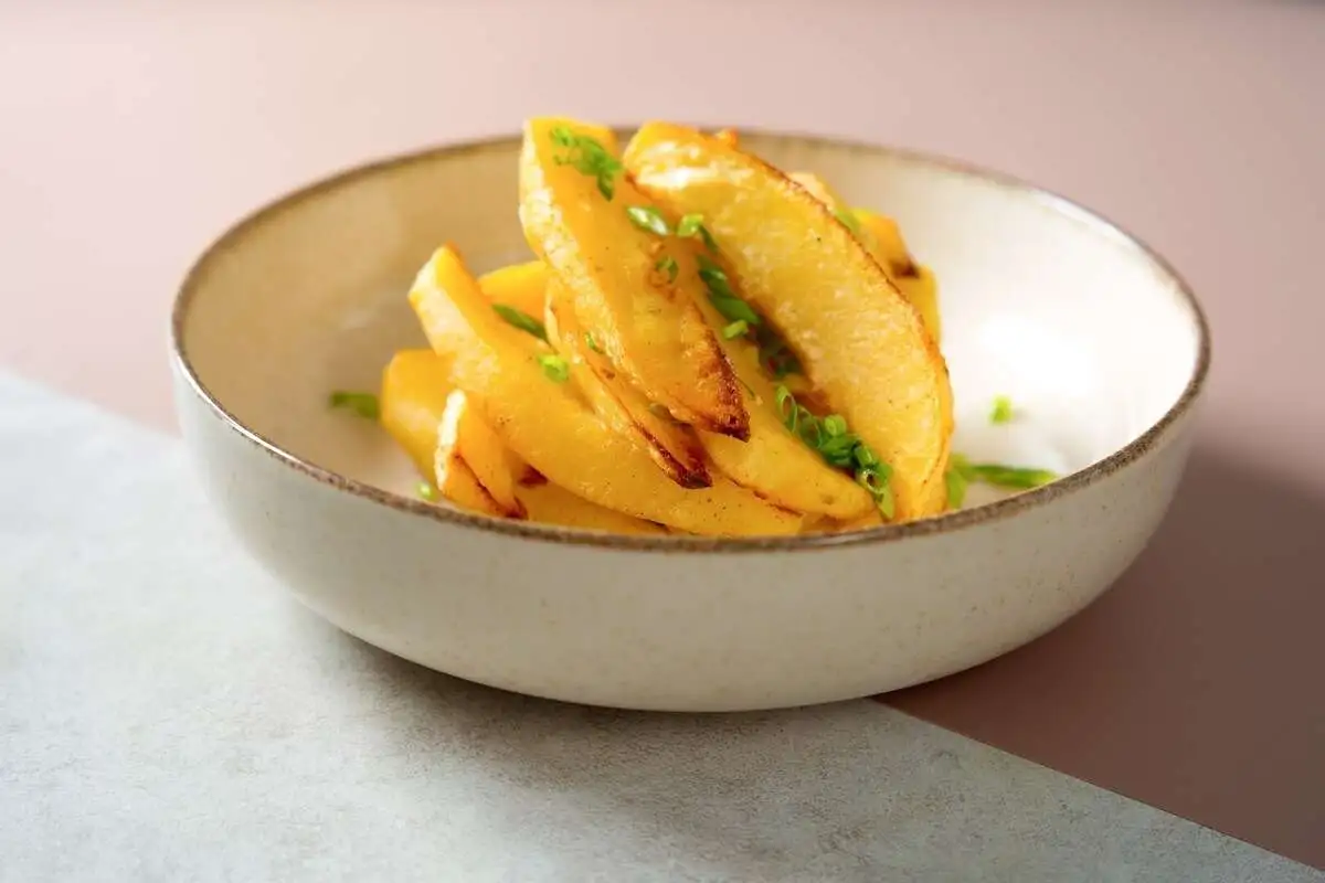 Картофель запечённый с чесноком