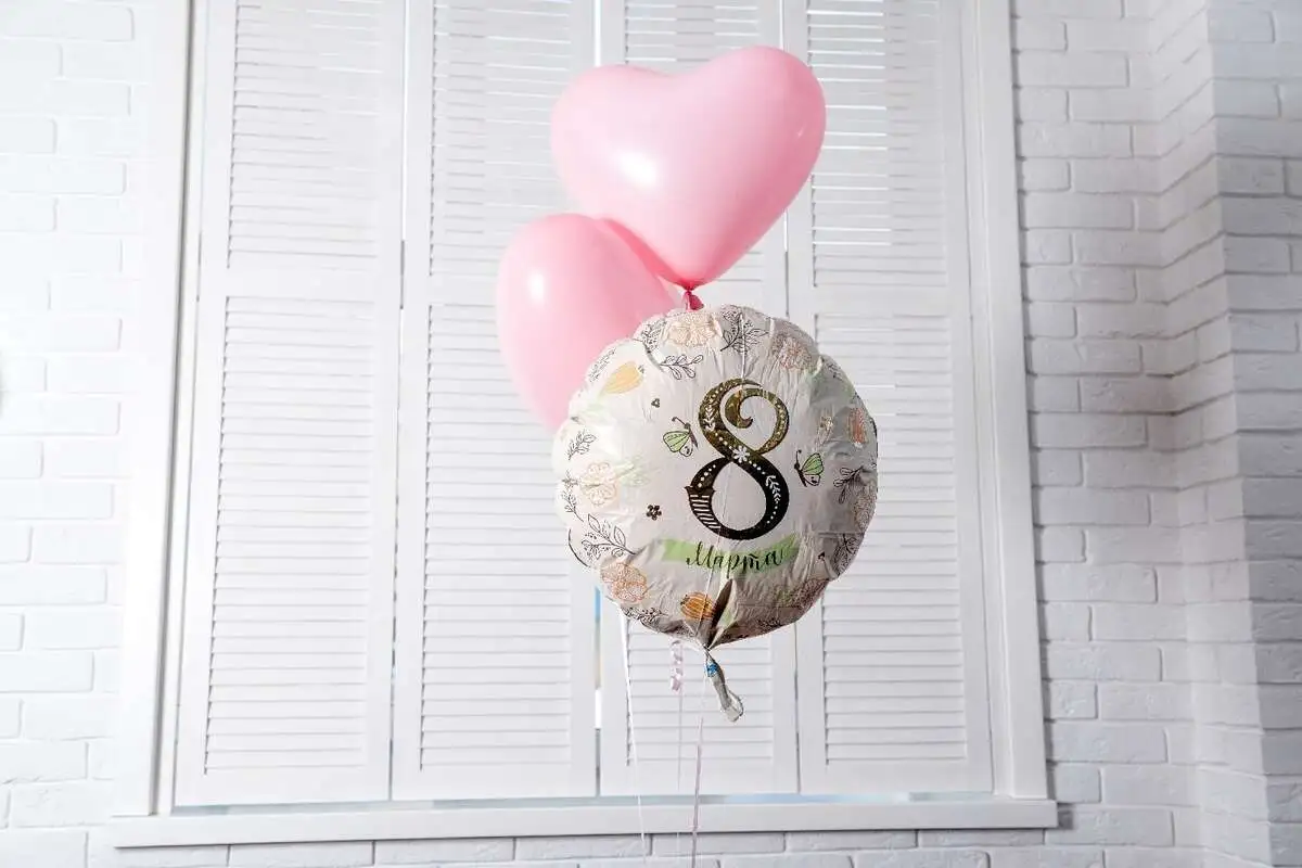 Шарик фольгированный с гелием