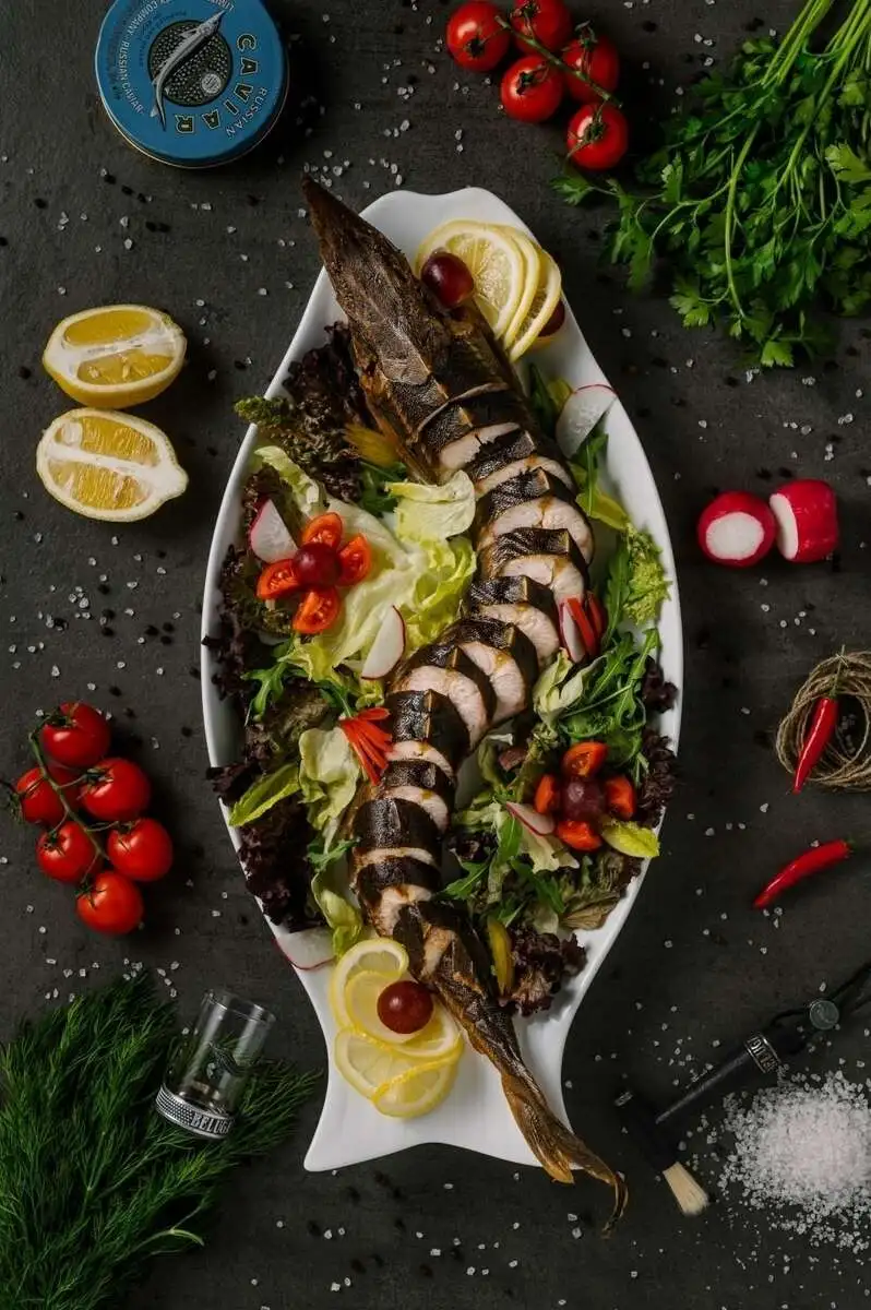 СТЕРЛЯДЬ ГОРЯЧЕГО КОПЧЕНИЯ 100 ГР нг