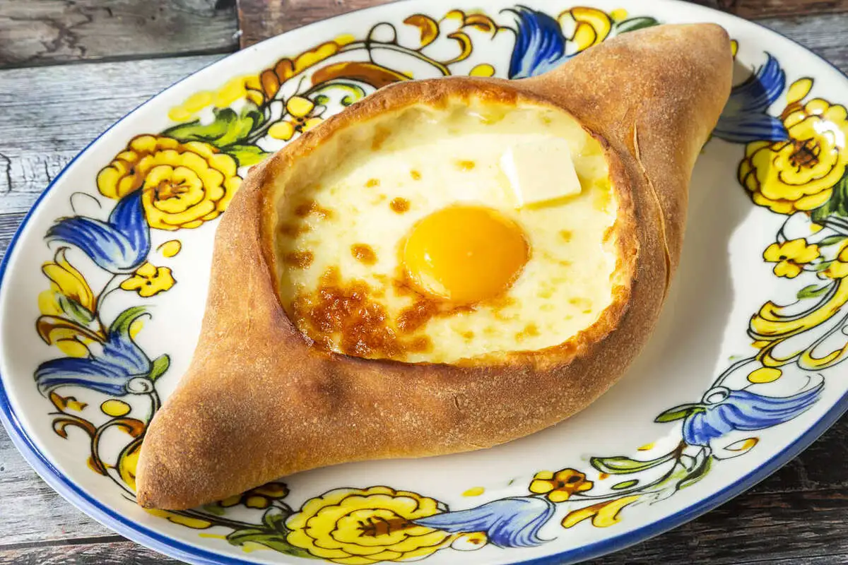 Хачапури аджарская