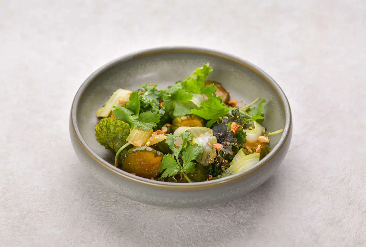 Битые огурцы кимчи