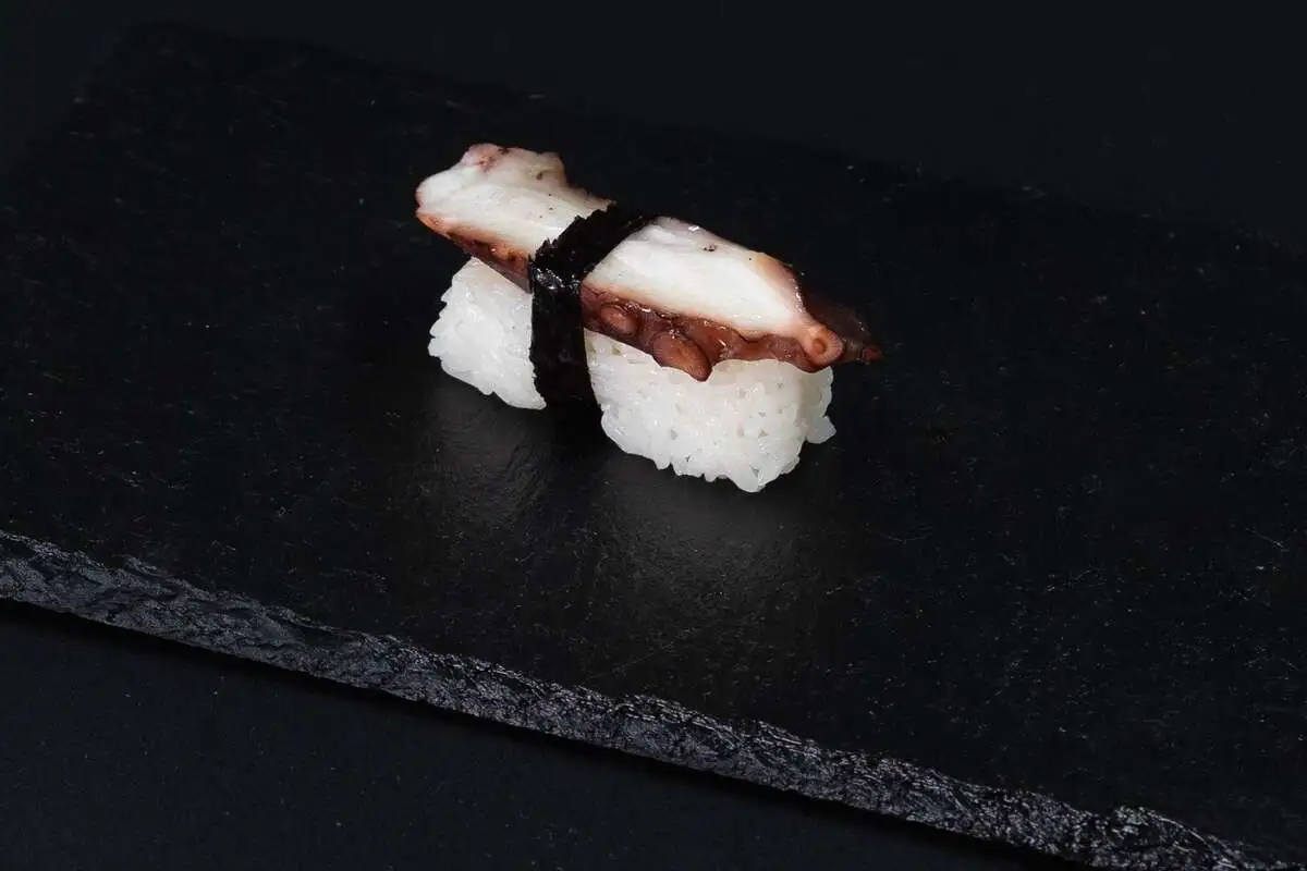 суши ОСЬМИНОГ