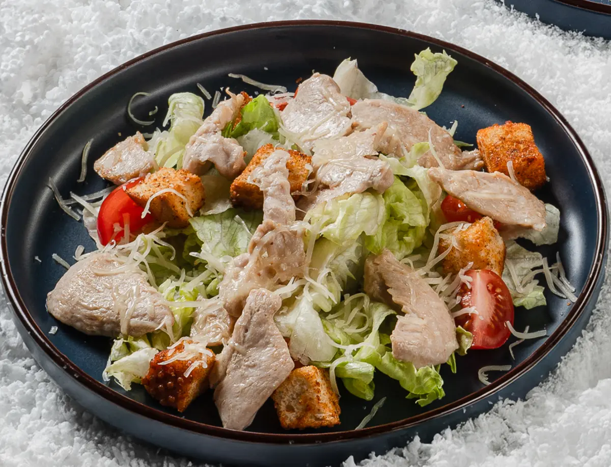 Цезарь с курицей