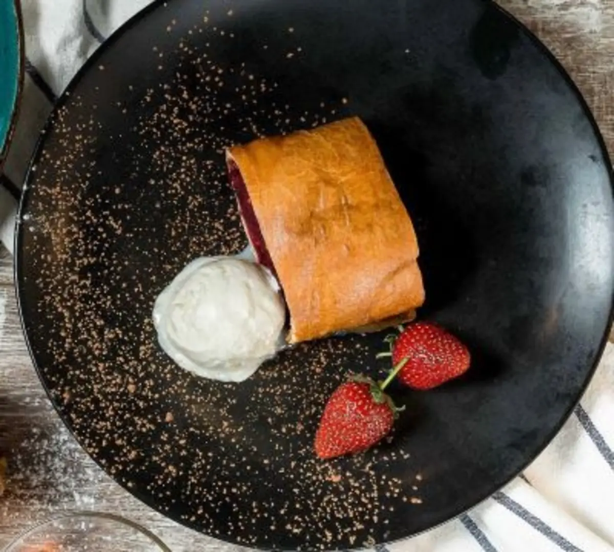 Штрудель яблочный*