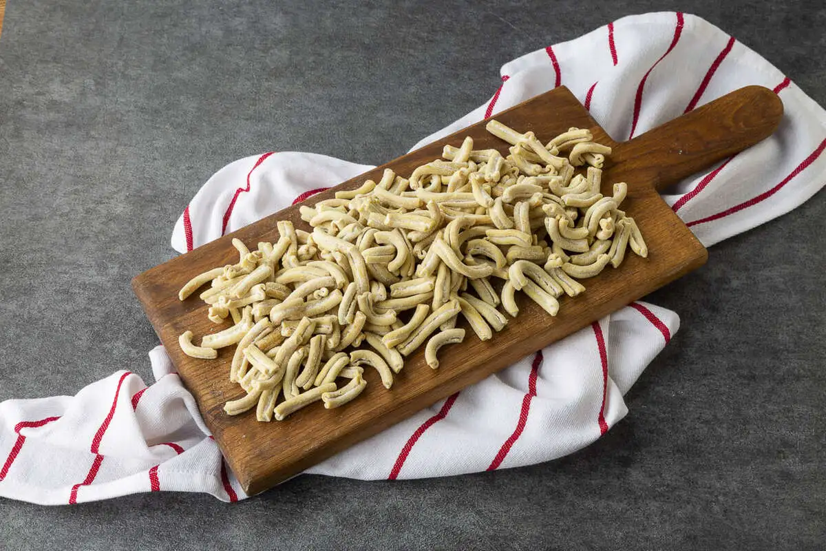 Паста казаречче