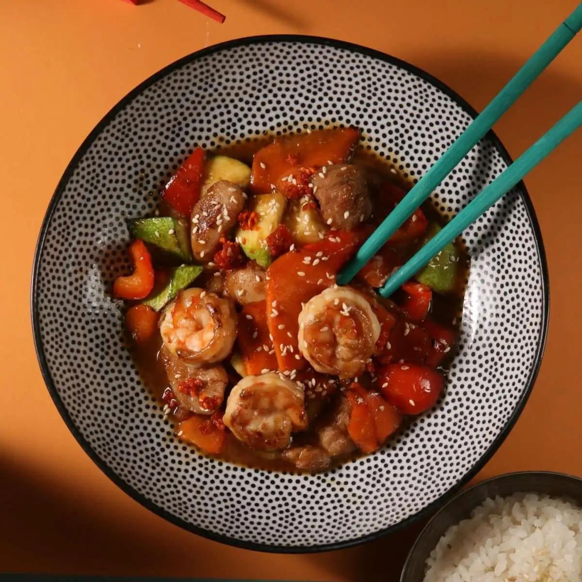 КРЕВЕТКИ С ЦЫПЛЕНКОМ ПАД ТАЙ