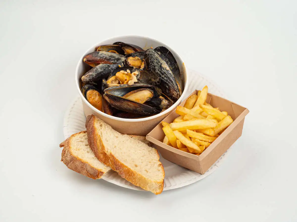 Мидии в соусе Том ям