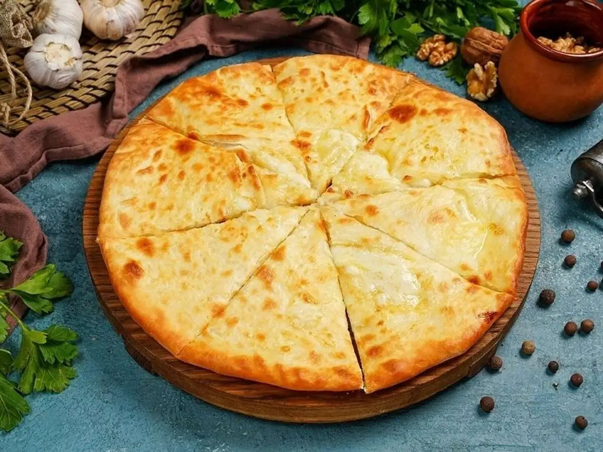 Хачапури по-имеретински