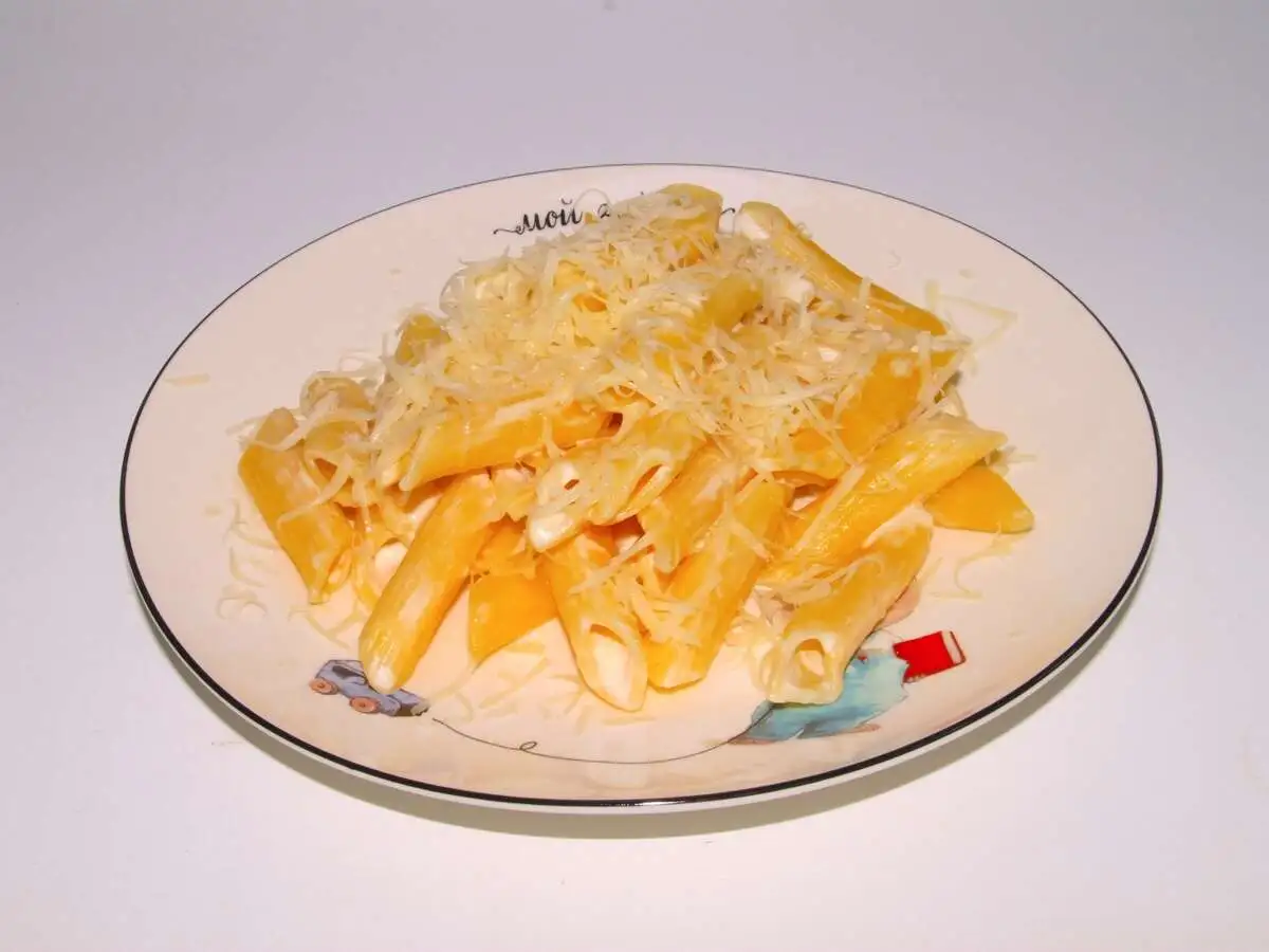 Макароны с сыром (140 гр)