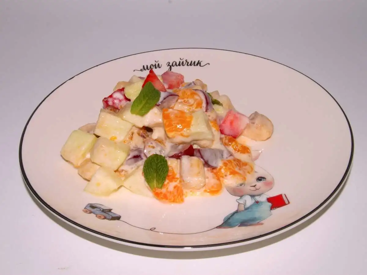 Фруктовый салат (200 гр)