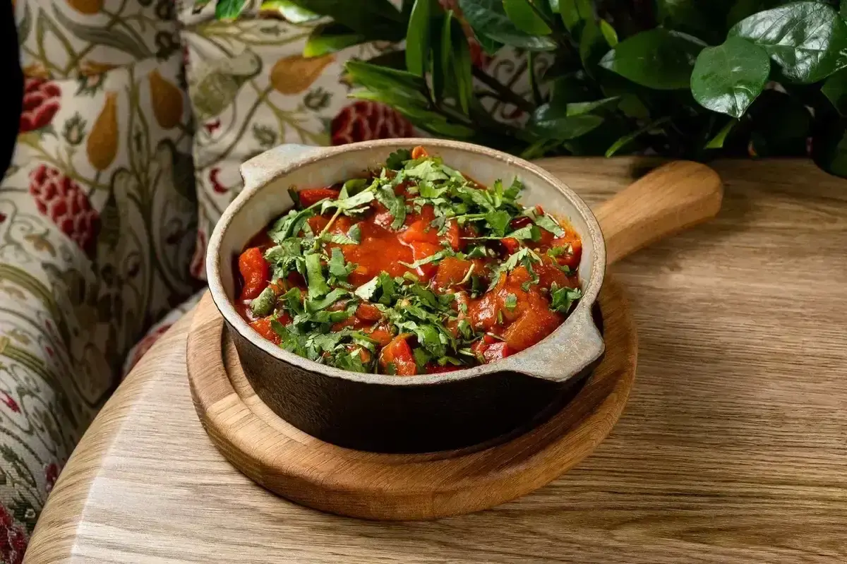 Ассорти кавказских овощей с зеленью