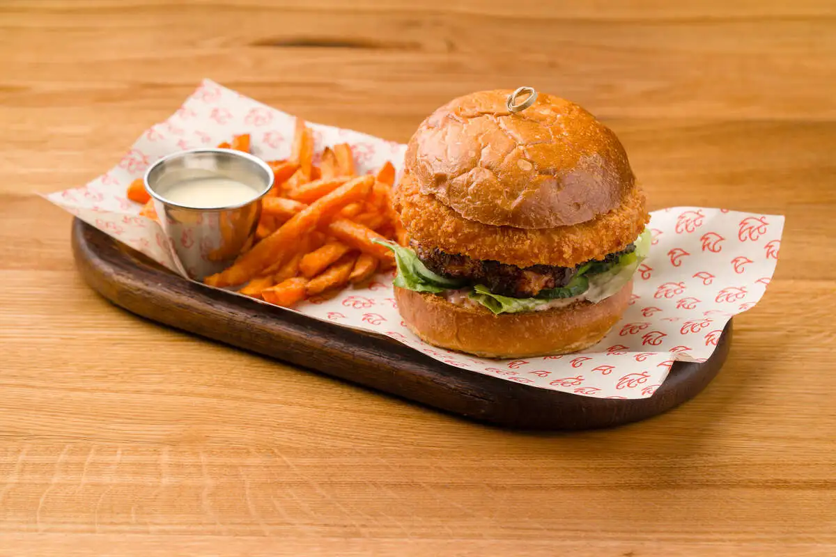 Бургер с крабом