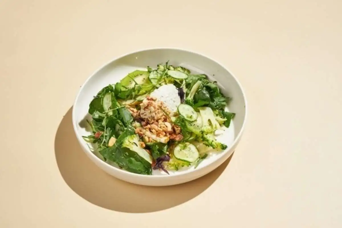 Зеленый салат